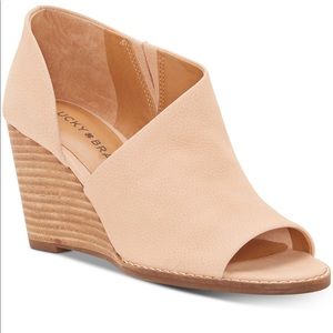 Lucky wedge booties sandals